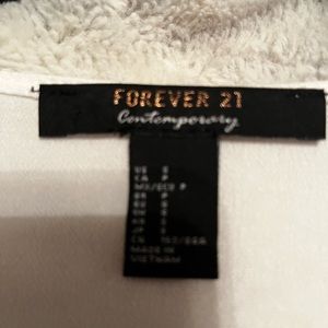 Forever 21- White crop top with silver pockadots. Size S.